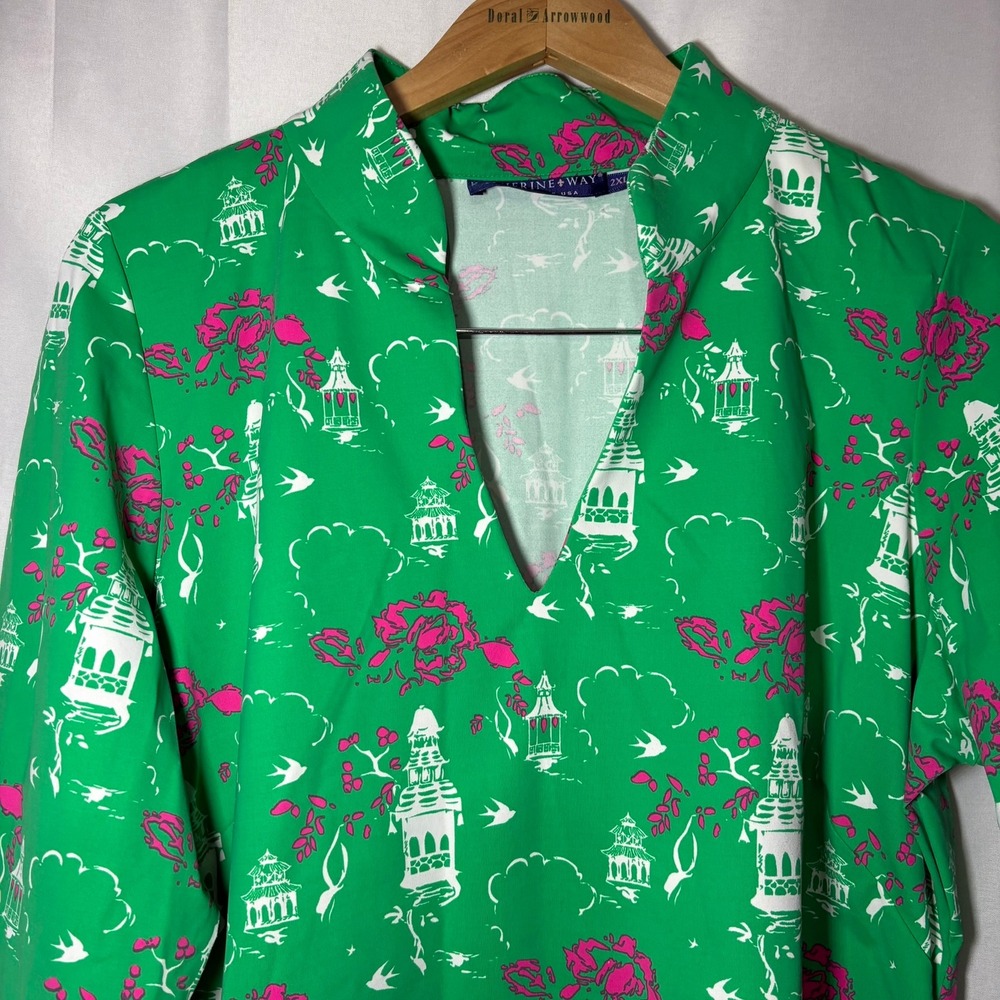 Katherine Way Green Chinoiserie Golf Tunic Top Womens 2XL Pink Floral Pagoda USA - Picture 7 of 7